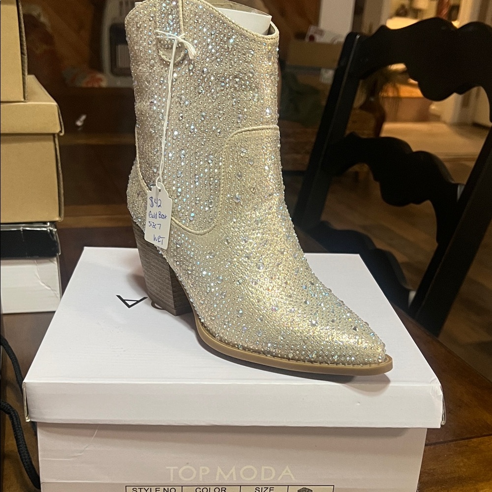 TOP Moda Women's Sparkling Ankle Booties - Gold